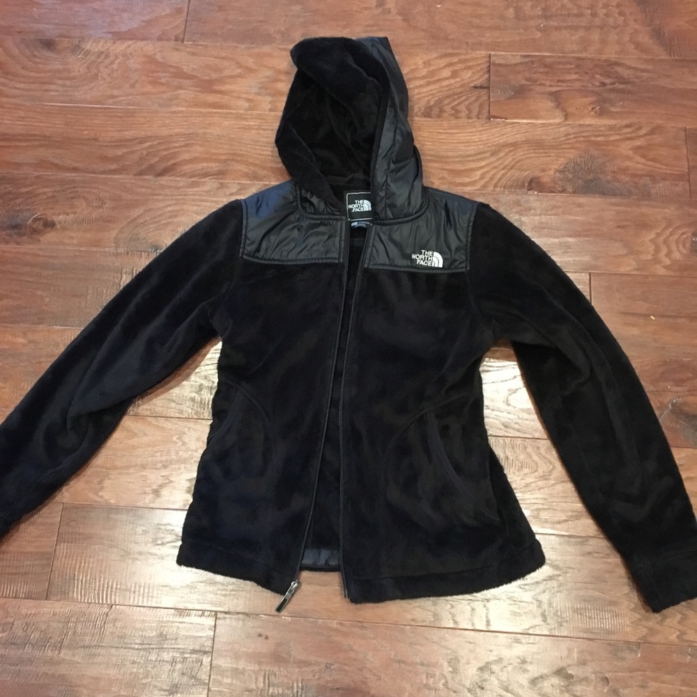 North face Women’s fleece jacket